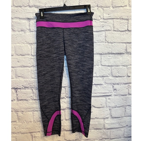 lululemon athletica Pants - Lululemon Run Inspire Crop II leggings Size 6